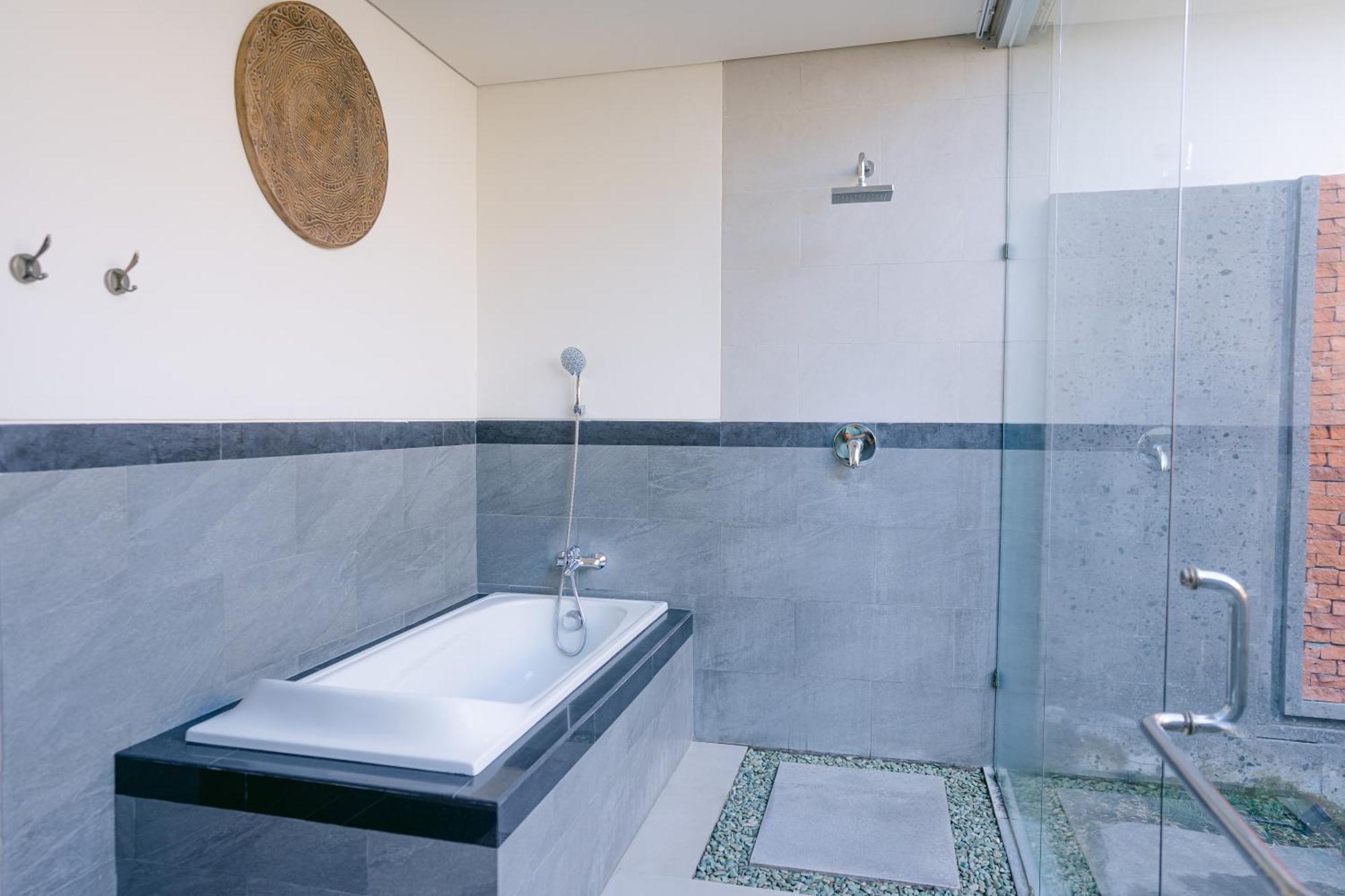 2 Seasons Villa Sun - Luxury With Private Pool أوبود المظهر الخارجي الصورة