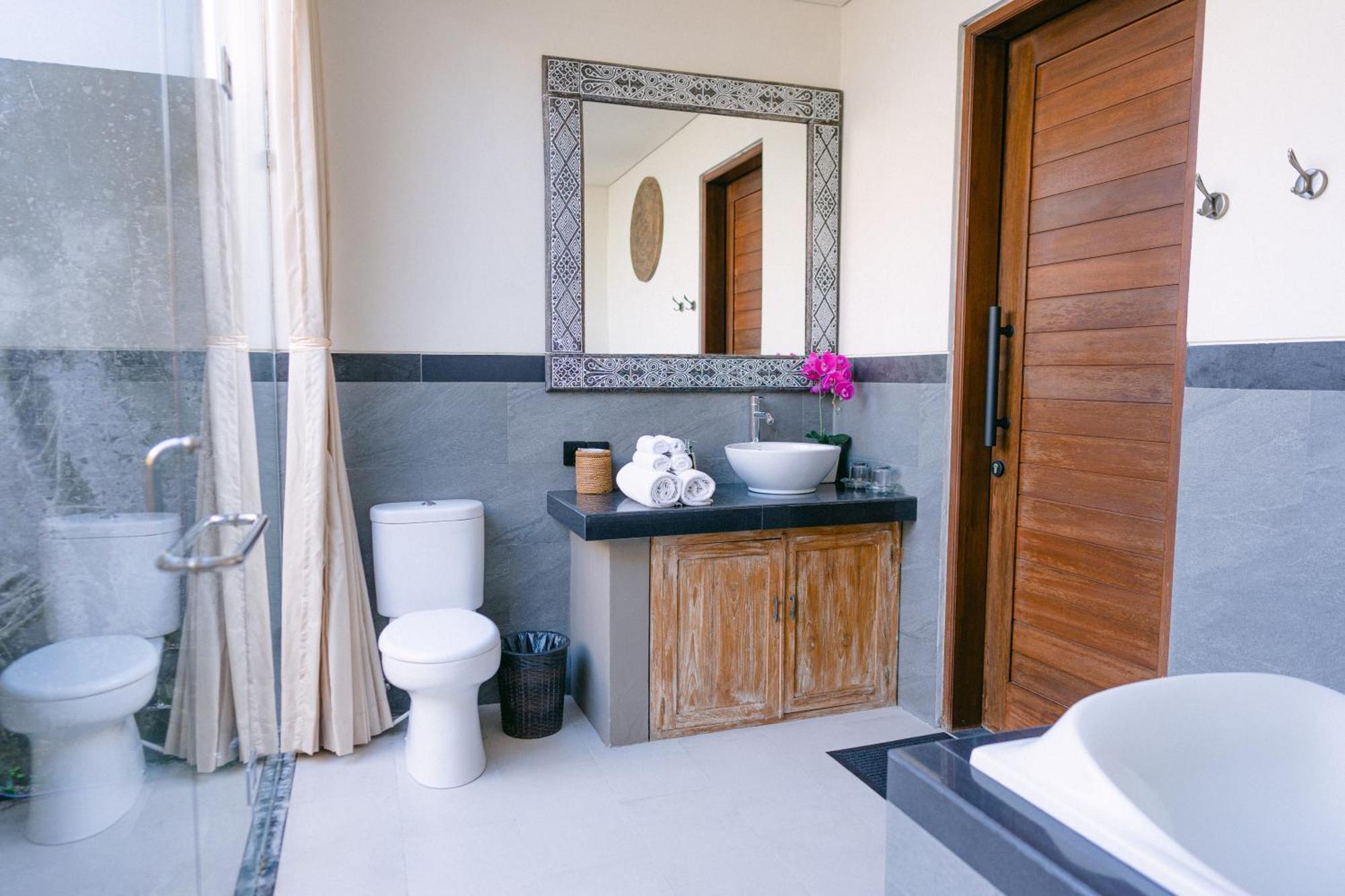 2 Seasons Villa Sun - Luxury With Private Pool أوبود المظهر الخارجي الصورة